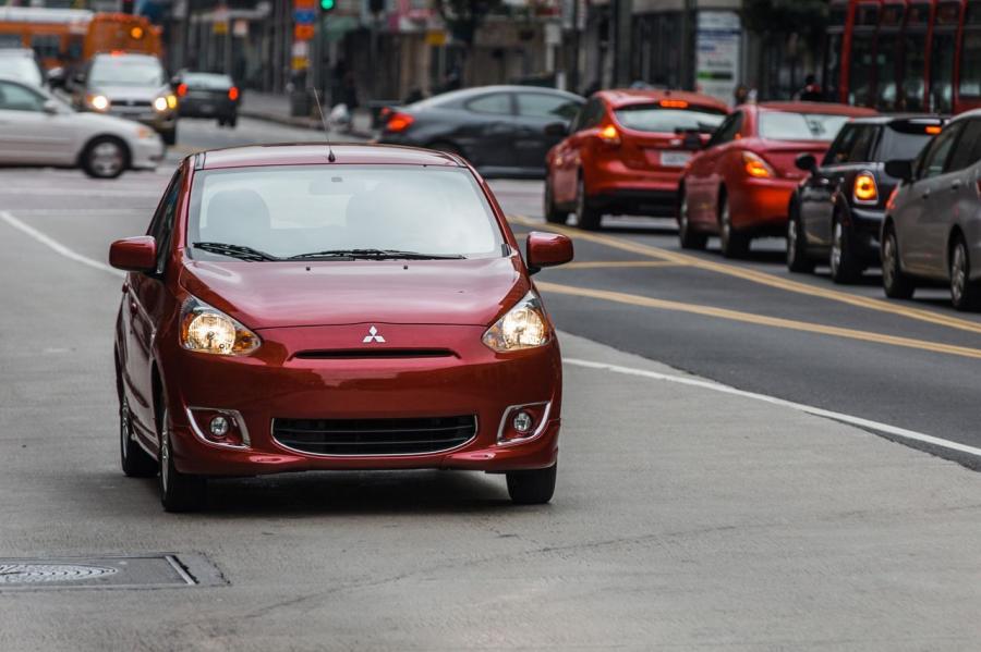  Mitsubishi Mirage ES 2014 года  (фото 5 из 25)